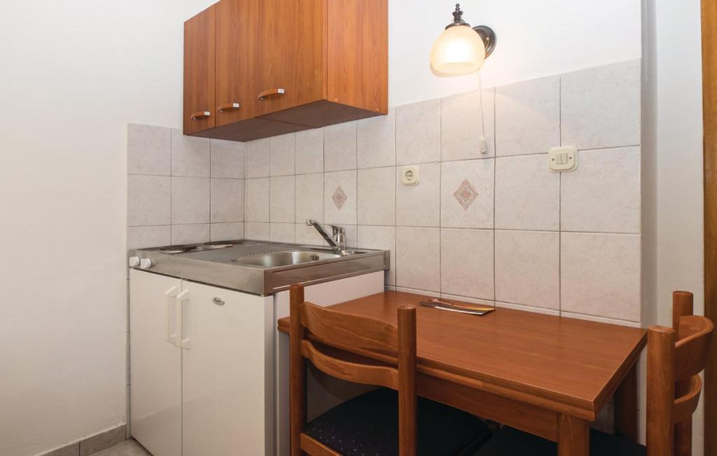 Sunrise Apartments And Studio Apartments 1 Lokva Rogoznica Eksteriør billede