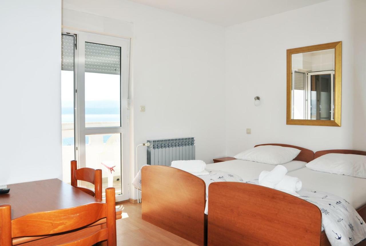 Sunrise Apartments And Studio Apartments 1 Lokva Rogoznica Eksteriør billede